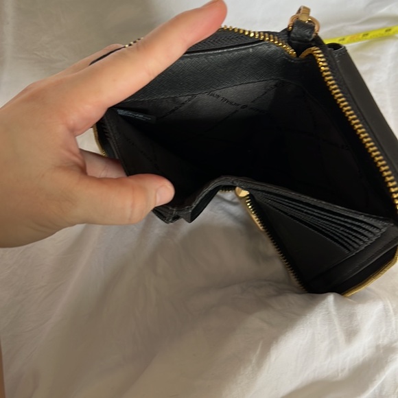 Michael Kors Wrist Wallet *Free Shipping* - Picture 9 of 12